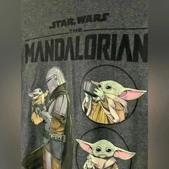 Star Wars The Mandalorian Tee - Picture 4 of 7